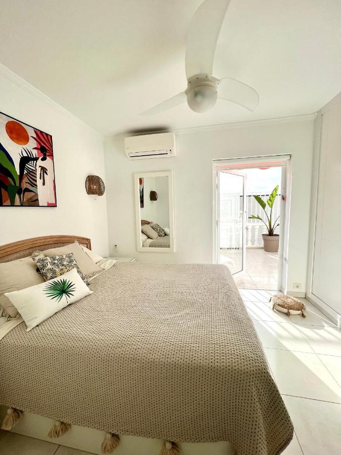 Luxury Penthouse With Breathtaking Views And Huge Private Terraces Lägenhet Puerto de Santiago  Exteriör bild