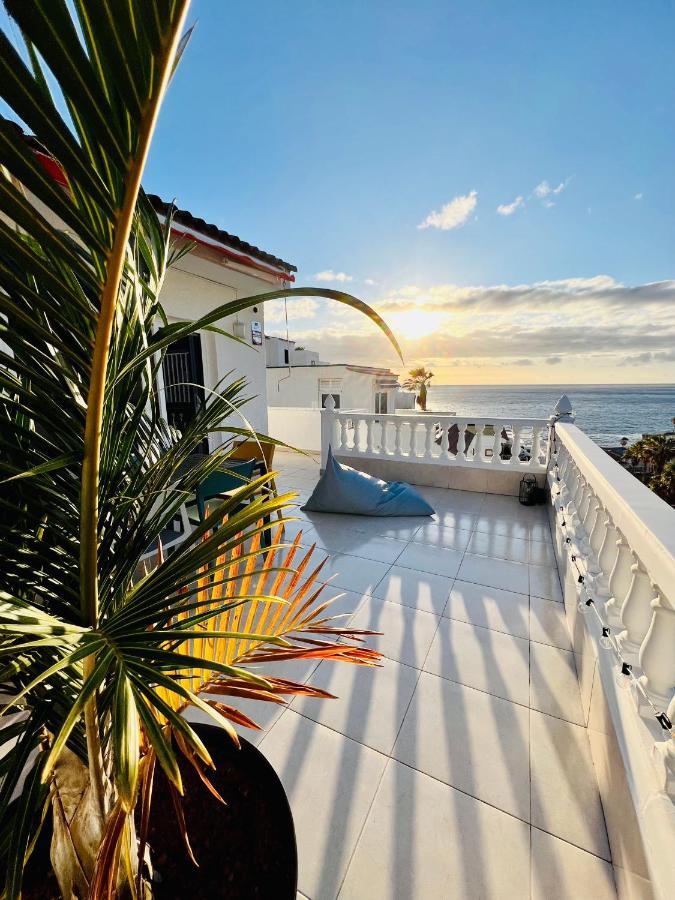 Luxury Penthouse With Breathtaking Views And Huge Private Terraces Lägenhet Puerto de Santiago  Exteriör bild