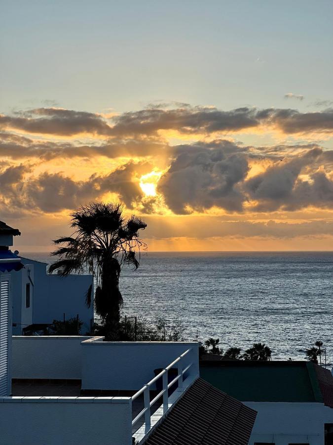 Luxury Penthouse With Breathtaking Views And Huge Private Terraces Lägenhet Puerto de Santiago  Exteriör bild